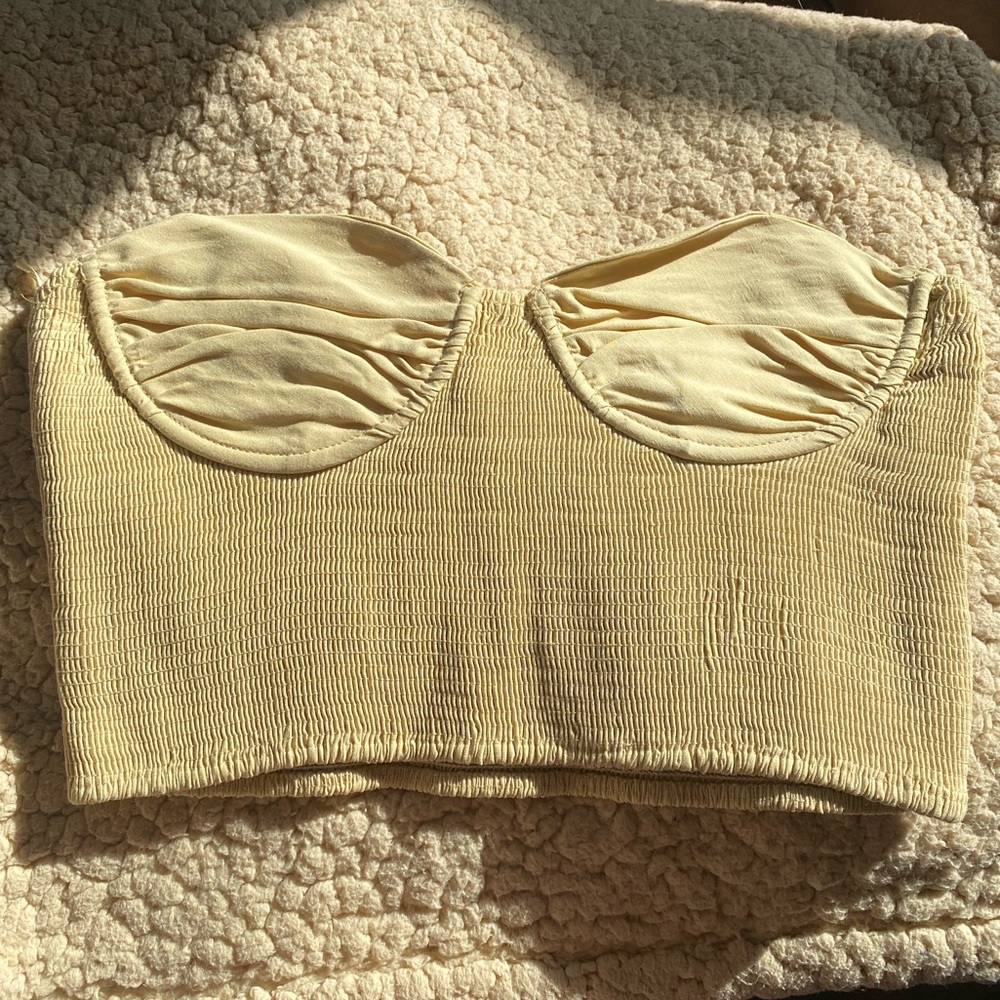 Zara cropped light yellow tube top
